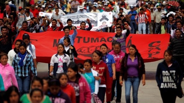 Vivos Se Los Llevaron Vivos Los Queremos Mexicanos Alzan La Voz