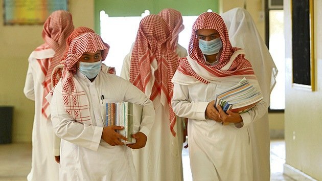 El sistema educativo saudita equipara a cristianos y judíos con monos y cerdos