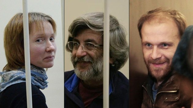 Ponen en libertad bajo fianza a tres activistas de Greenpeace detenidos en Rusia