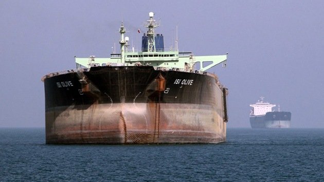 Irán podría estar usando buques petroleros 'extranjeros' para evitar las sanciones