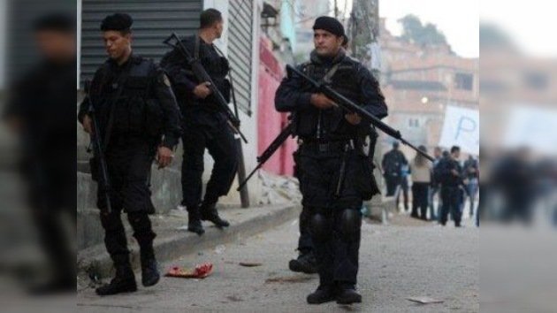 La policía brasileña toma la favela de Mangueira en Río de Janeiro