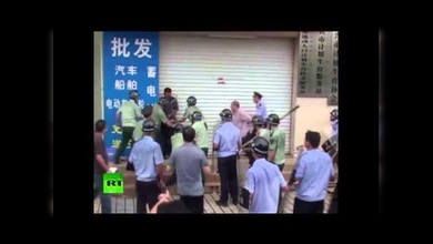 Dramático arresto de una víctima de las leyes de planificación familiar de China