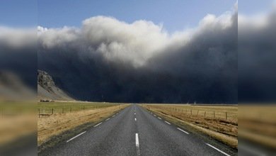 Europa paralizada por erupción del Eyjafjalla