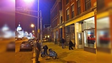 Se inaugura una biblioteca conmemorativa de  Kurt Vonnegut en Indianapolis