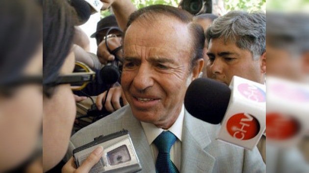 Ex presidente argentino, a juicio oral  por "encubrir" atentado a mutual judía 