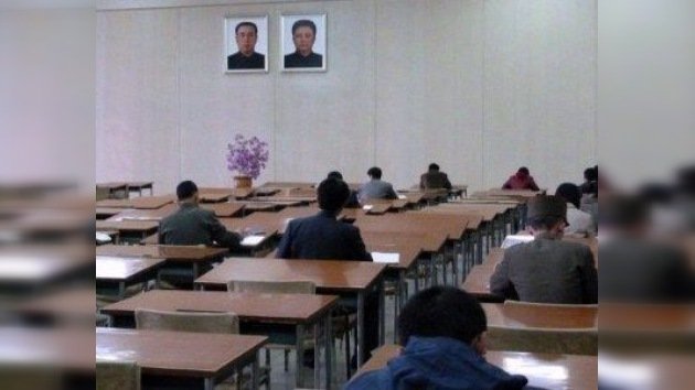 Corea del Norte envía a sus universitarios a trabajar en obras urgentes