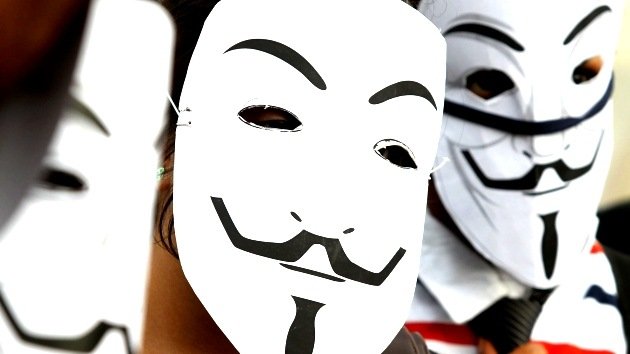 'Operación libertad para Assange': Anonymous ‘derriba’ la página web de los tribunales suecos