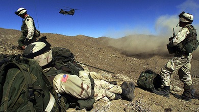 Los hijos de militares desplegados en zonas de conflicto, más proclives a cometer suicidio