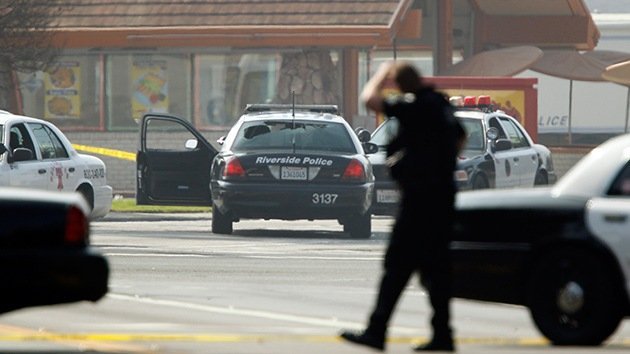 Dos policías muertos y dos heridos en un tiroteo en California, EE.UU.