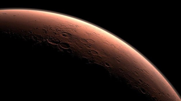 La NASA, 'con los pies en la tierra': enviará a Marte otro robot antes de mandar a un hombre