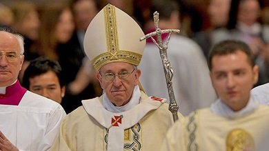Francisco desbloquea la beatificación del asesinado monseñor Romero