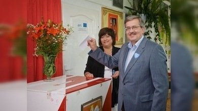 Komorowski triunfa en las presidenciales en Polonia