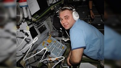 Los astronautas reciben una cálida bienvenida en la Ciudad de las Estrellas