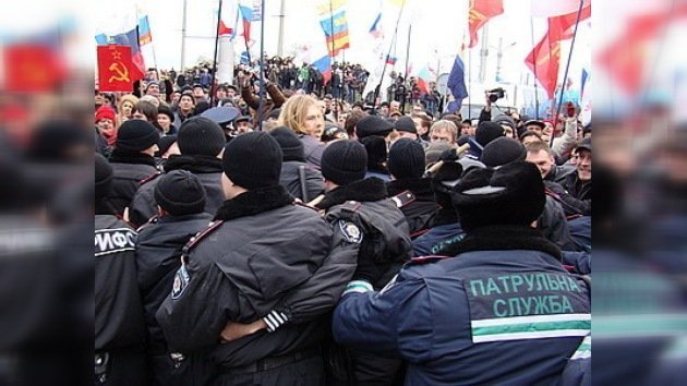 Congreso de nacionalistas ucranianos provocó disturbios en Sebastopol