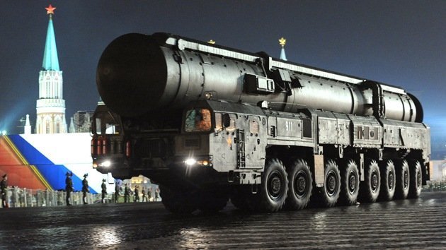 "Rusia usaría armas nucleares para defender su territorio e intereses"