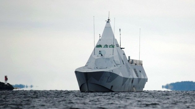 Suecia, dispuesta a usar la fuerza si detecta en sus aguas el submarino enigmático
