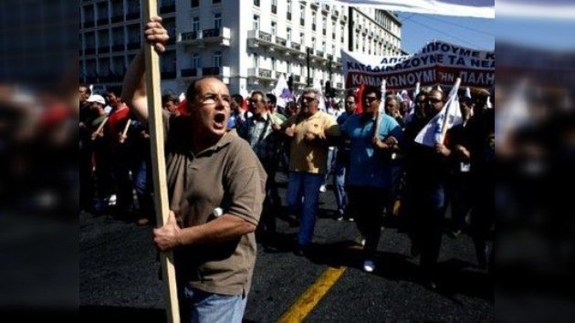 Las medidas de austeridad en Grecia provocan una huelga general de 48 horas