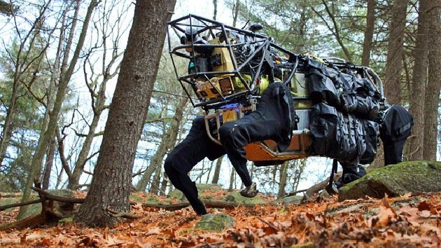 EE.UU. 'doma' su 'mula' robótica: será más segura, resistente y estable en combate
