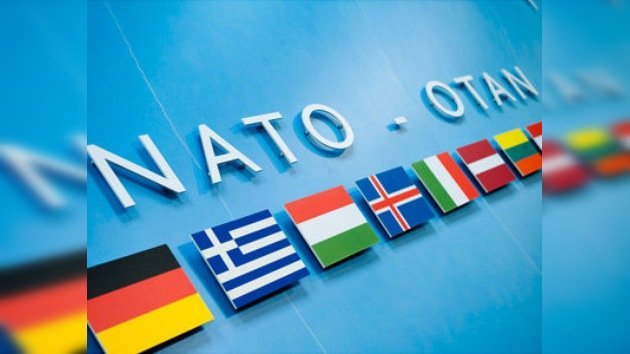 La OTAN acuerda su participación en la operación Amanecer de la Odisea