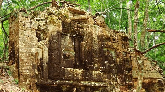 El descubrimiento de una ciudad milenaria maya en la selva de México –
