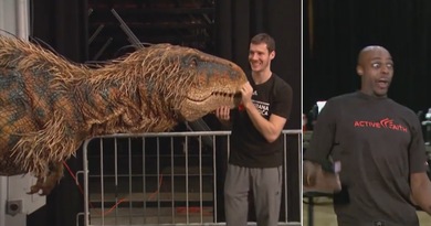 Un dinosaurio 'de carne y hueso' asusta a jugadores de la NBA