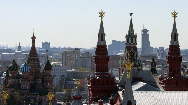 Economista británico: "Las sanciones contra Rusia apuntalarán su divisa y su mercado"