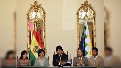 Morales pone fin al conflicto con los indígenas y renuncia a la carretera