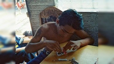 Jóvenes hispanos tienen más riesgo de consumir tabaco, alcohol y marihuana