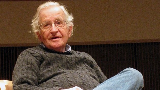 Chomsky: EE.UU. lleva 60 años torturando a Irán