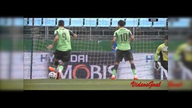 Brasileños dan una clase maestra sobre cómo patear un penal en el clásico coreano
