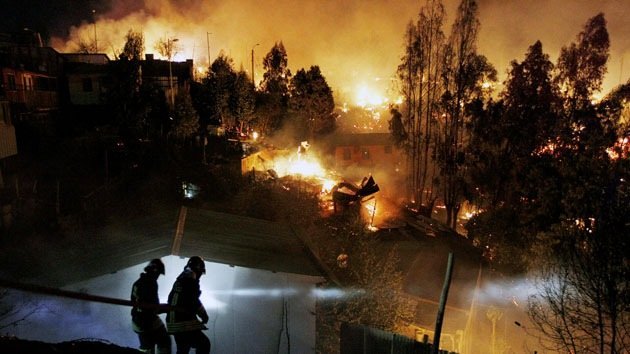Foto: El incendio de Valparaíso desde el espacio