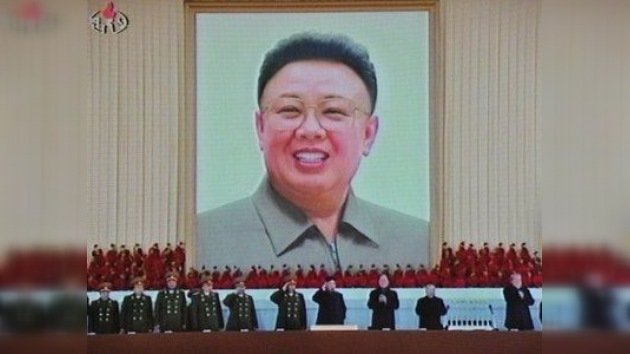 La última voluntad de Kim Jong-il: "Seguir desarrollando armas nucleares y biológicas"