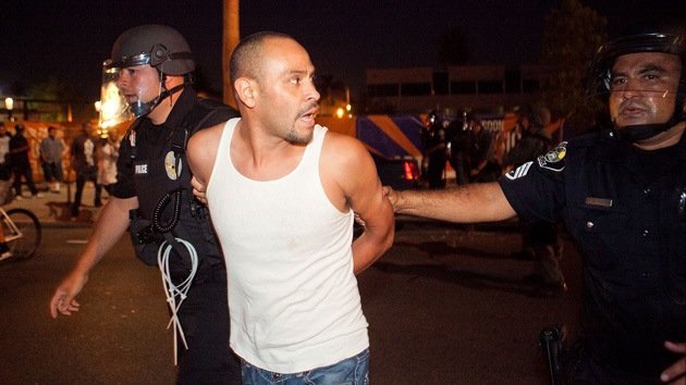 Anonymous lanza su 'Operación Anaheim' contra la brutalidad policial en EE.UU.