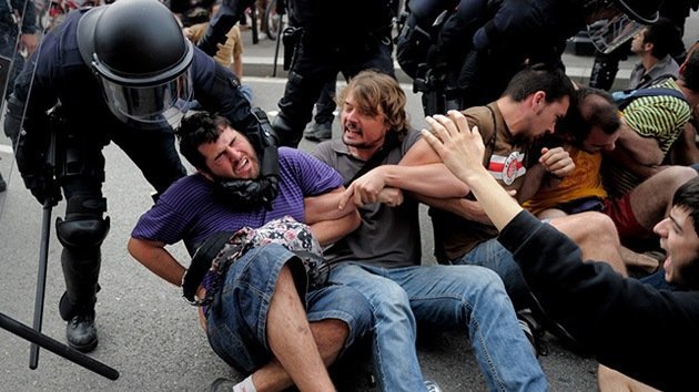 Fotos: 'Rodea el Congreso' degenera en violentos choques con la policía