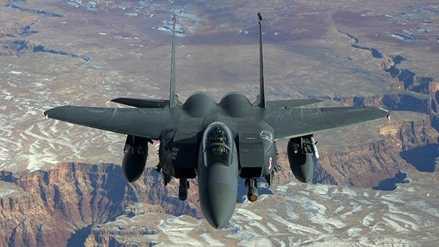 Cazabombardero estadounidense F-15 se estrella en Virginia