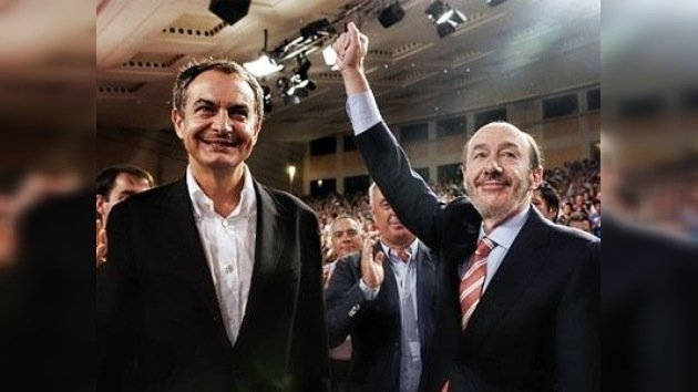 El PSOE aúpa a Rubalcaba como candidato a la presidencia del Gobierno en España