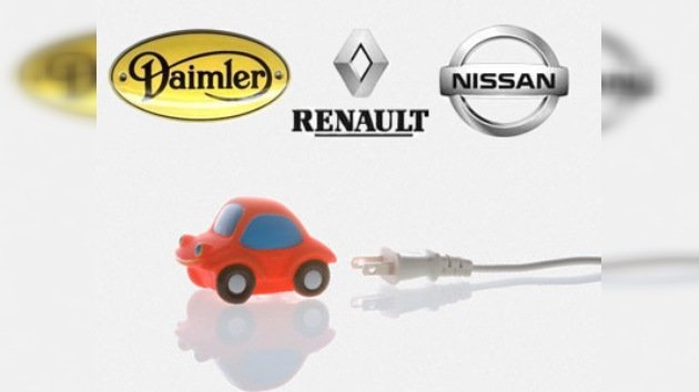 Nissan y Daimler pactan una alianza