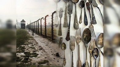 Una pareja israelí roba artefactos de Auschwitz