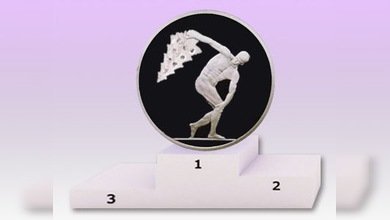 El campeonato del mundo en lanzamiento de árboles navideños