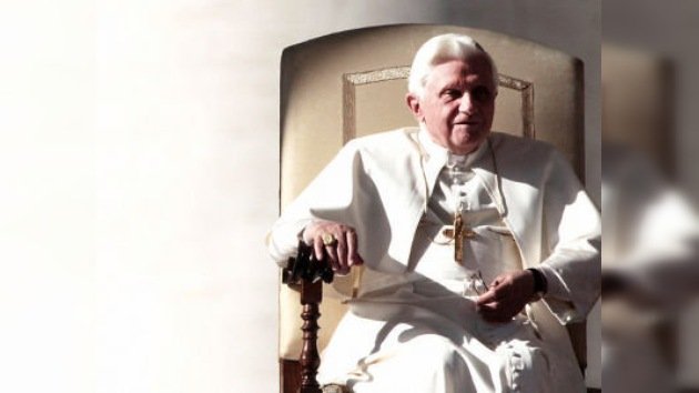 El Papa condena a la prensa por 'envenenar' los corazones humanos