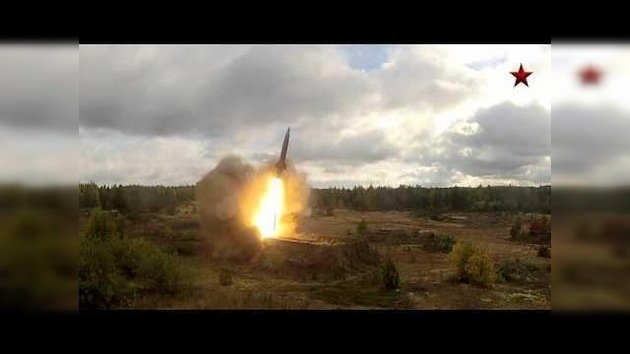 Los misiles rusos Iskander, Tochka-U, Smerch y Uragan en acción, a vista de cámara GoPro