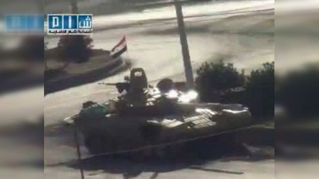 Los tanques sirios apuntan al corazón de la ciudad rebelde Hama