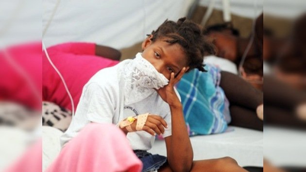 El cólera en Haití ya mató a más de 900 personas