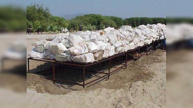 Decomisan casi dos toneladas de cocaína en Costa Rica 