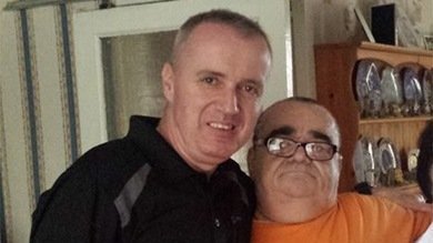 Historia conmovedora: Dos hermanos se reencuentran 25 años después gracias a Facebook
