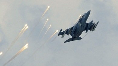 Rusia ofrece a Brasil tecnología del sistema antiaéreo y avión Yak-130