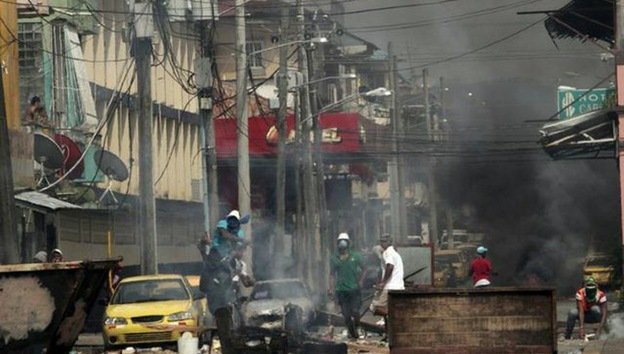 Video y fotos: Violentas protestas en Panamá por la venta de terrenos públicos