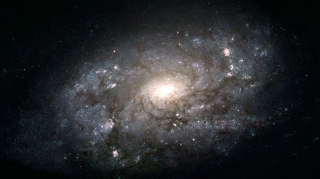 Extraña nube dentro de la Vía Láctea sería parte de una gran corriente de gas