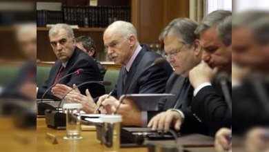 Papandreu dimitirá tras la creación del Gobierno de unidad nacional