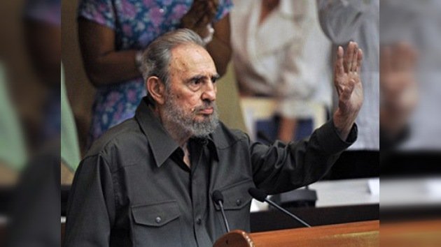 Fidel Castro apareció en la Asamblea Nacional